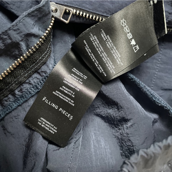 Filling Pieces joggers (size M) - Picture 13 of 16